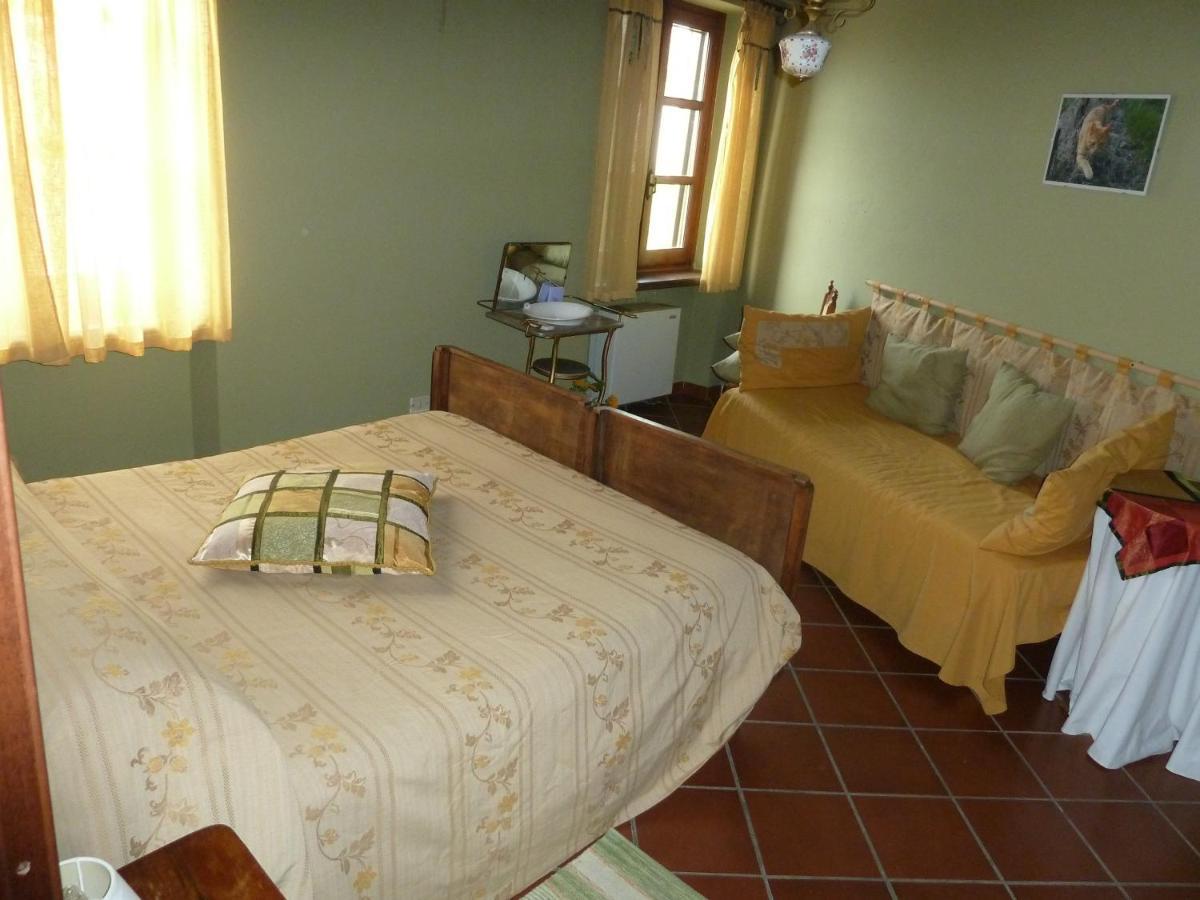 Agriturismo San Martino Castiglione Tinella Quarto foto
